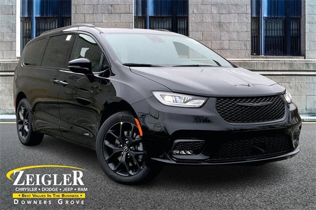 2026 CHRYSLER PACIFICA - Image 1