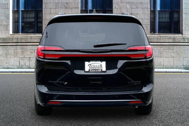 2026 Chrysler Pacifica Limited