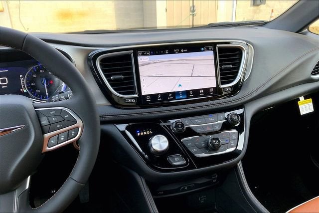 2026 Chrysler Pacifica Pinnacle