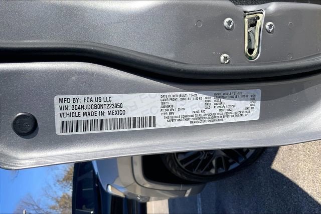 2022 JEEP COMPASS - Image 30