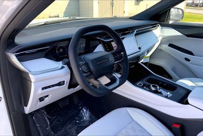 2026 Jeep Cherokee Overland