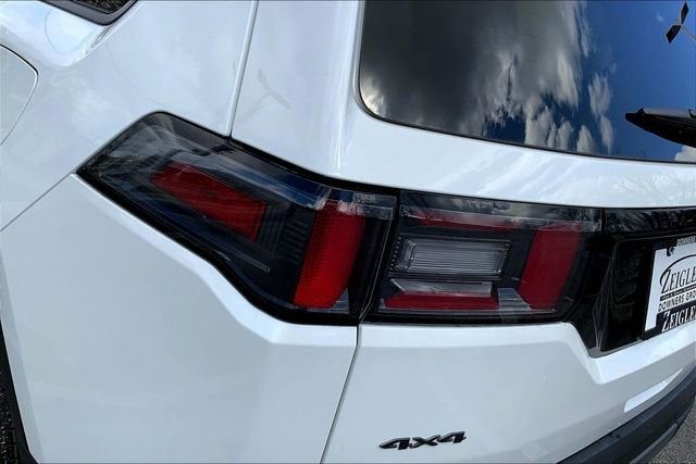 2026 Jeep Cherokee Overland