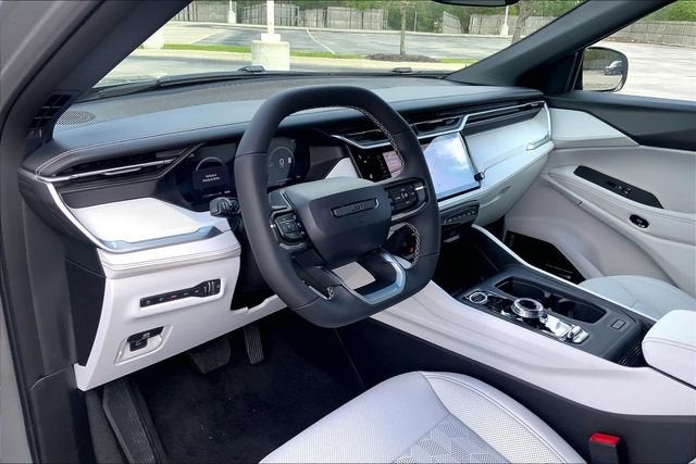 2026 Jeep Cherokee Overland