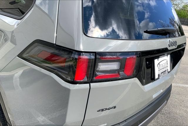 2026 Jeep Cherokee Overland