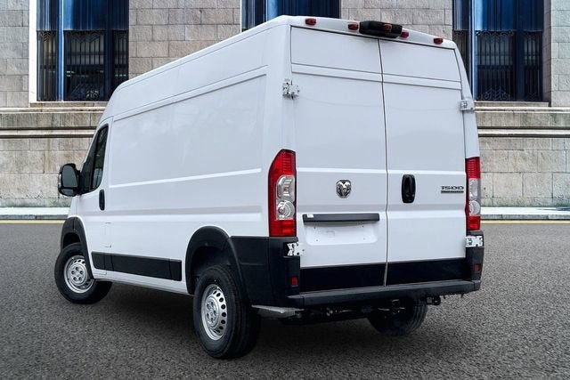 2026 RAM ProMaster Cargo Van Tradesman