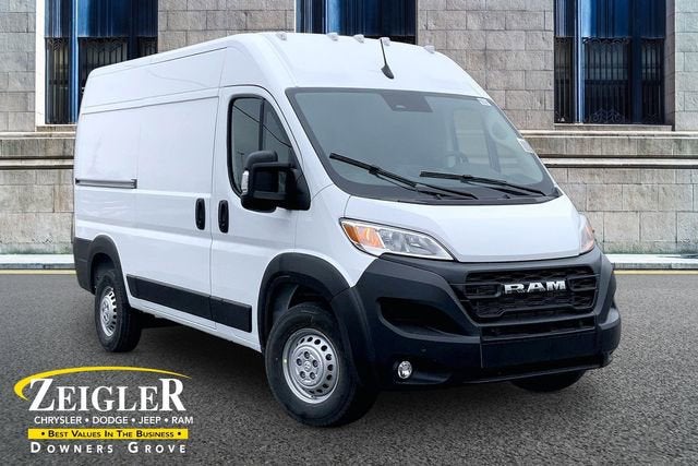 2026 RAM ProMaster Cargo Van Tradesman