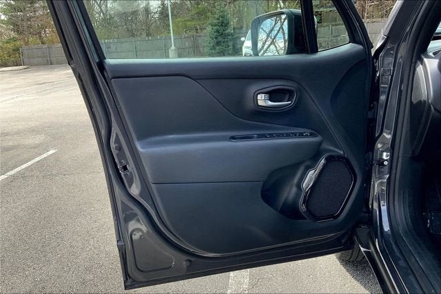 2022 Jeep Renegade Altitude