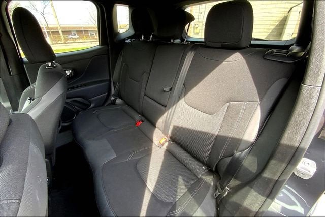 2022 Jeep Renegade Altitude