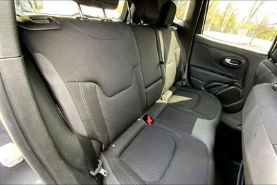 2022 Jeep Renegade Altitude