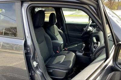 2022 Jeep Renegade Altitude